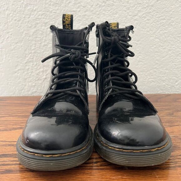 Dr. Martens Junior 1460 Patent Leather Boots Size 3 - Picture 5 of 10